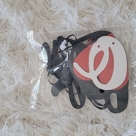 2 for 1 price Banners 'NWOT' - Picture 6 of 6